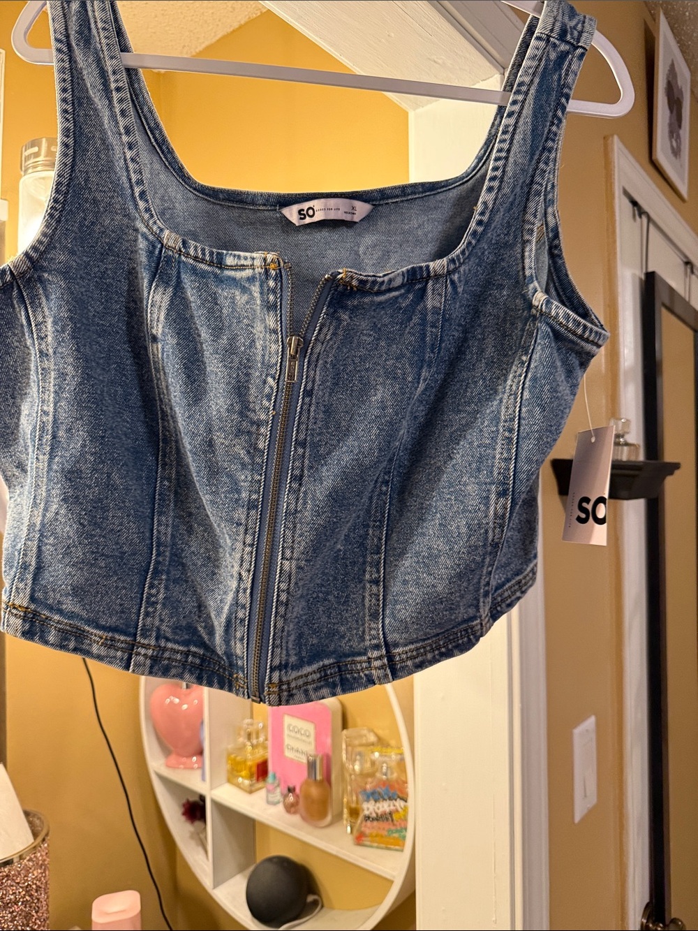 SO Washed Blue Denim Zip-Front Cropped Tank xl.